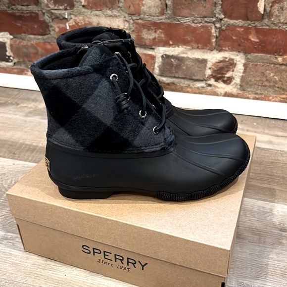 Sperry women’s saltwater Buffalo check duck boot Buffalo plaid wool shaft black - Picture 9 of 13